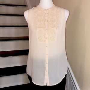 ANTHROPOLOGIE MAEVE Ivory Sleeveless Hollow-out Accented Top Sz 2